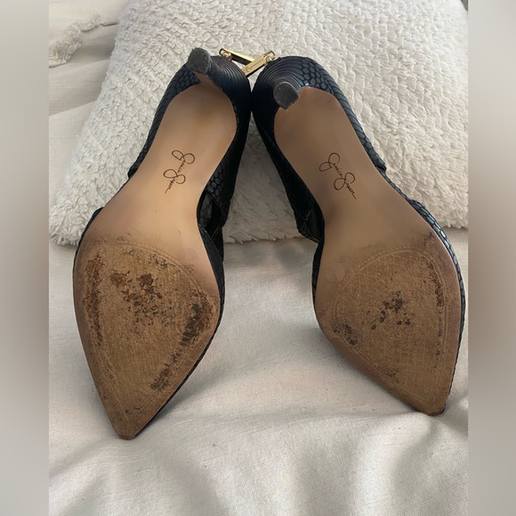 Jessica Simpson Snake Print Black Ankle Strap Pointed Heel - Picture 6 of 7